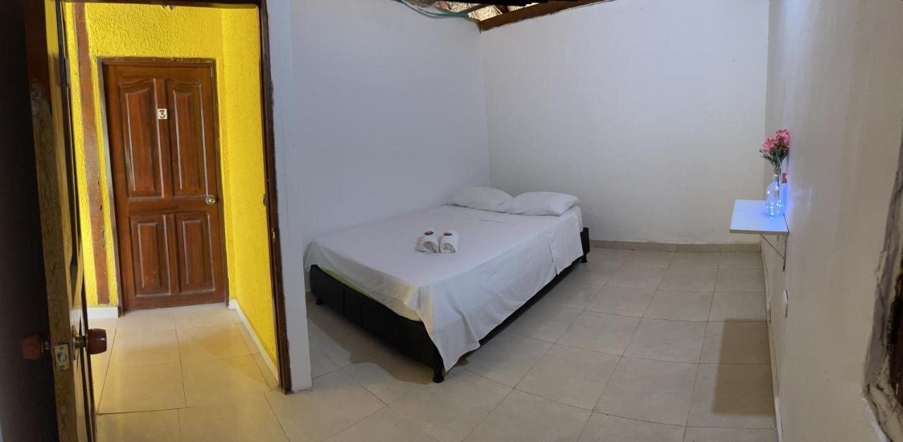 Ecohostal Palmares Del Rio Guachaca Exterior photo